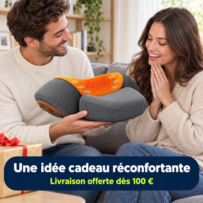Couple sur un canapé découvrant l'oreiller cervical chauffant ThermoNeck